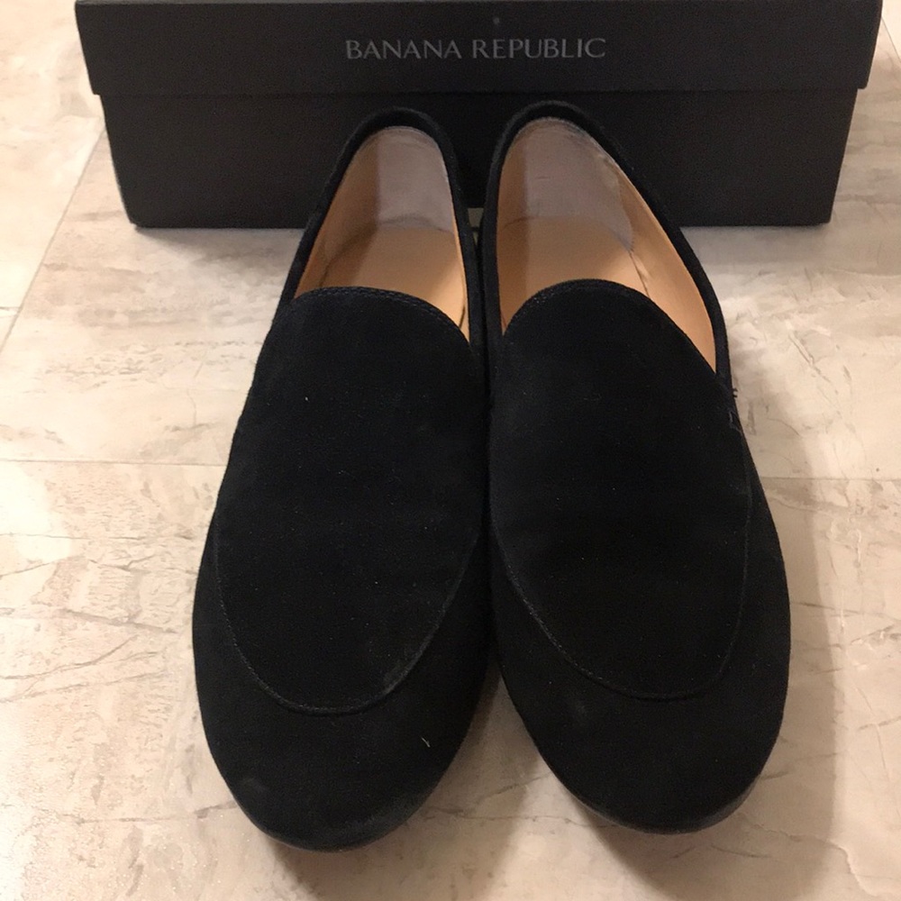 Banana Republic Black Suede Loafers. Size 11.